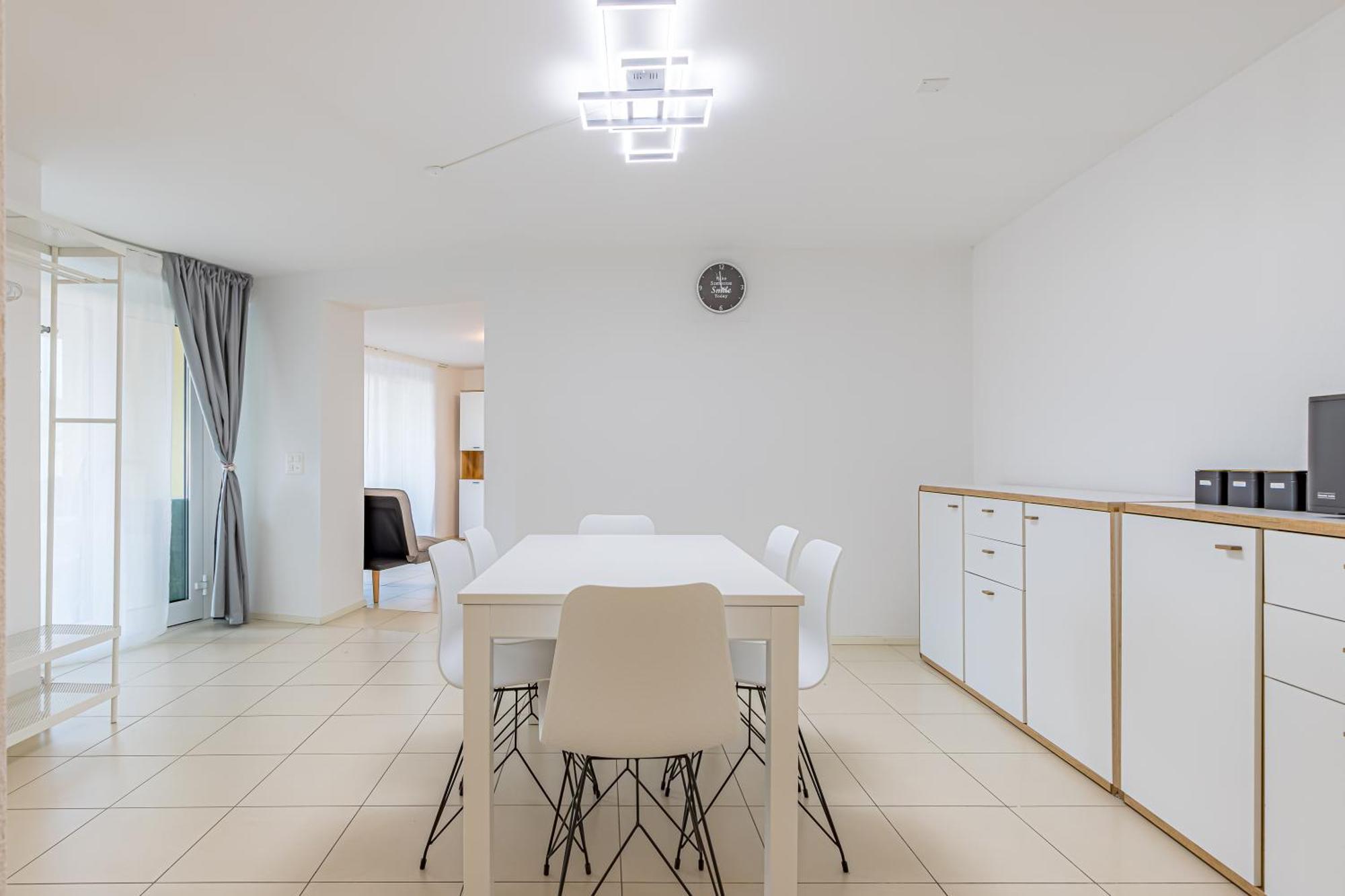 Imperial Of 2 With A View And Garden Behind The Station And 10 Min From The Of * Lugano